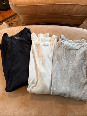 American Eagle Outfitters Ribbed Long Sleeve Top